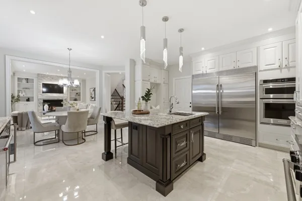2225 Glazebrook Cir, Oakville, ON